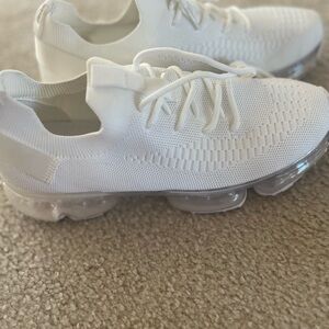 NEW- La Sheelah White Knit Sneakers with Clear Soles